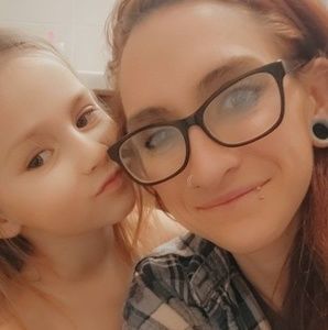 Meet your Posher, Desiree